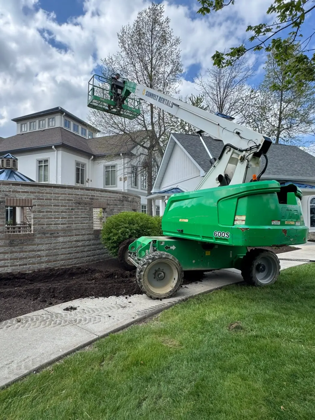 Commercial roof inspection documented in Munster